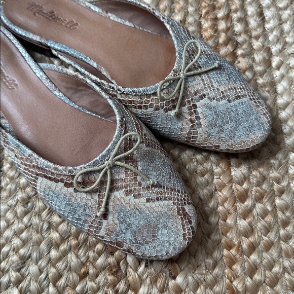 Madewell 9.5 Womens Adelle Ballet Mules Snake Embossed Leather Blue Brown - Picture 3 of 6